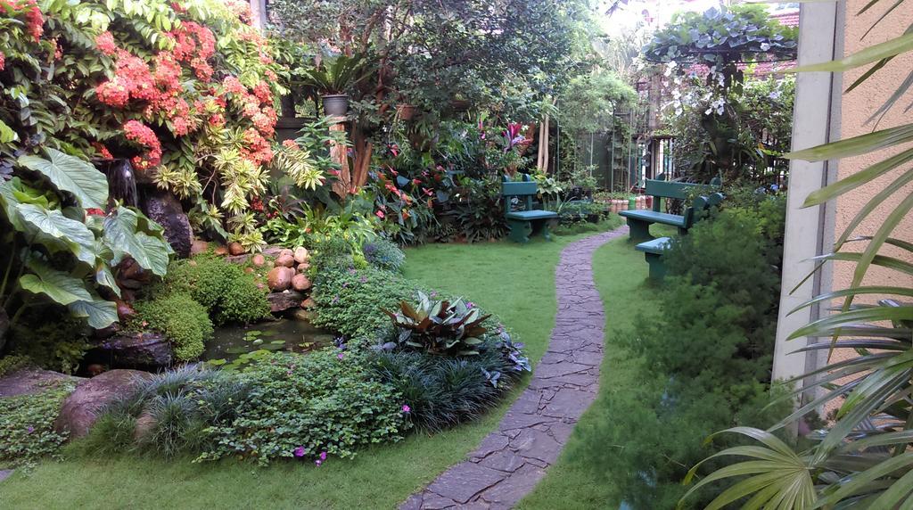 Glory Homestay Kandy Eksteriør billede