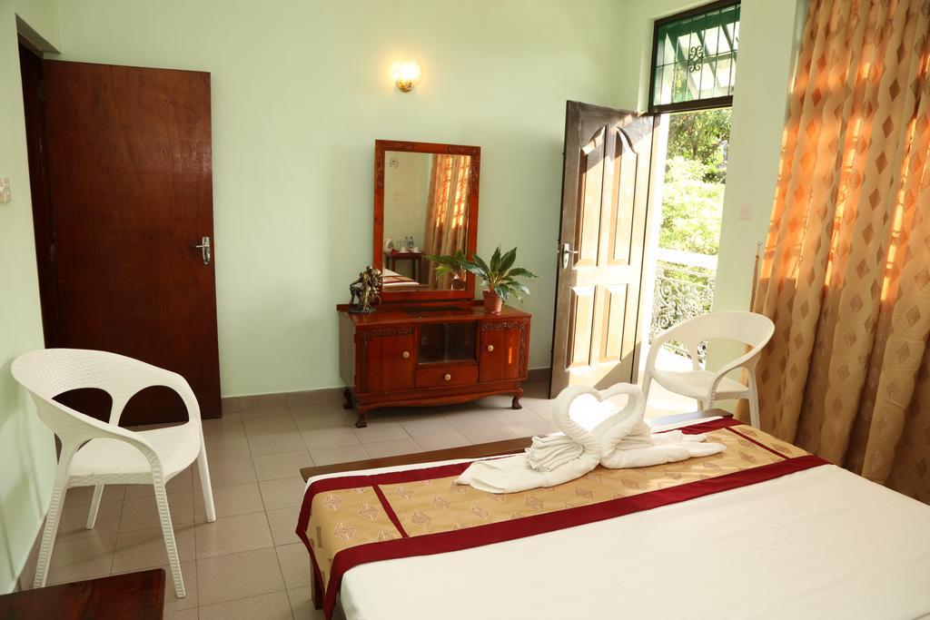 Glory Homestay Kandy Værelse billede