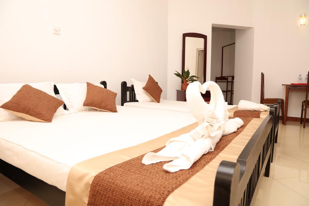 Glory Homestay Kandy Værelse billede