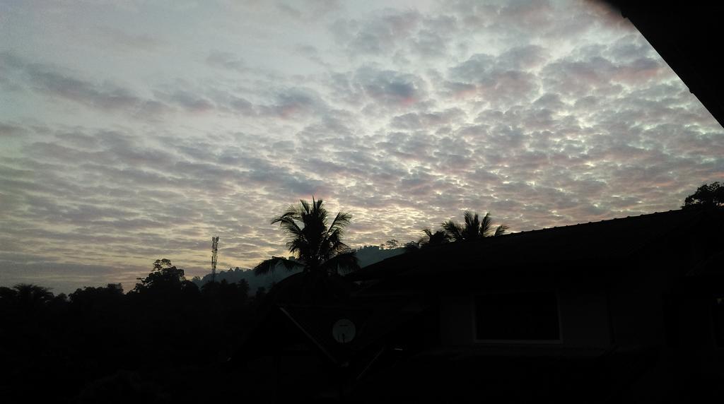 Glory Homestay Kandy Eksteriør billede