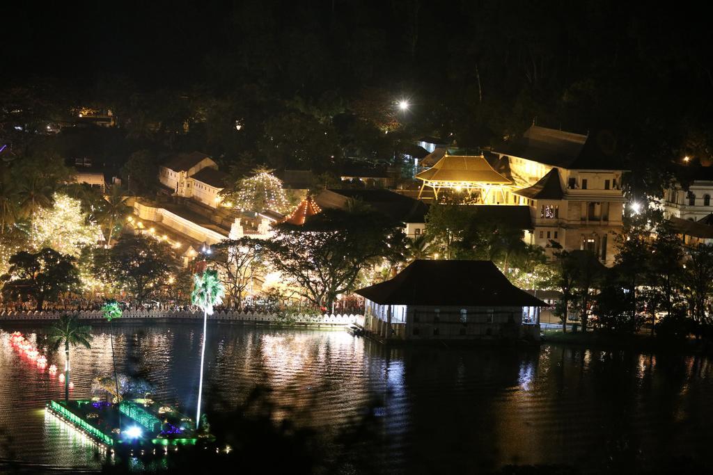Glory Homestay Kandy Eksteriør billede