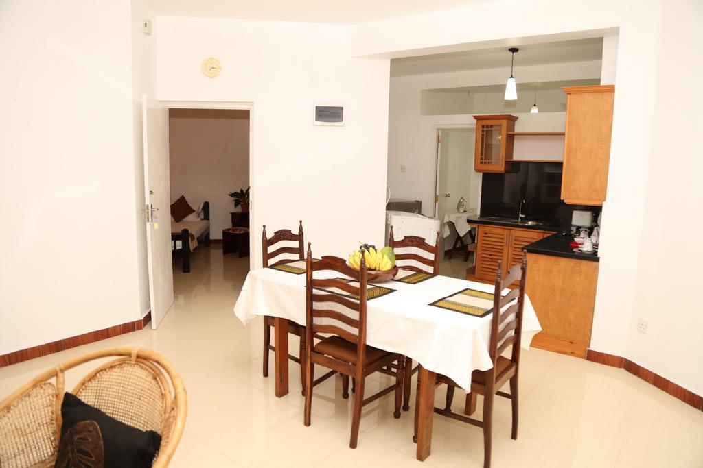 Glory Homestay Kandy Værelse billede